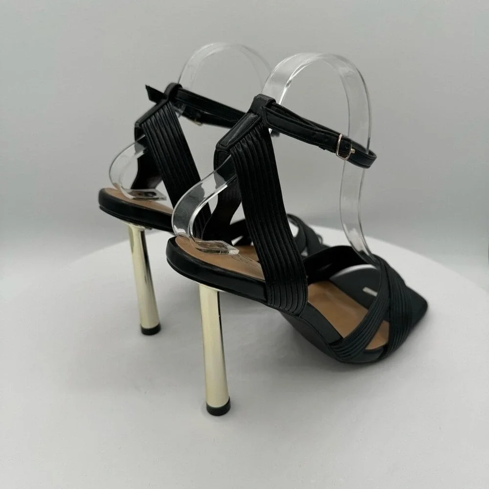JOURNEE‎ ANNETT WOMENS SHOES W/ GOLD ACCENT HEELS SIZE 8 CLR BLACK/GOLD NWT